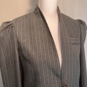 No Label Gray Pin-Stripe Puffy-Sleeved Two-piece Polyester Suit